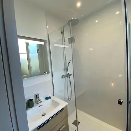 Bayo Apartment *
